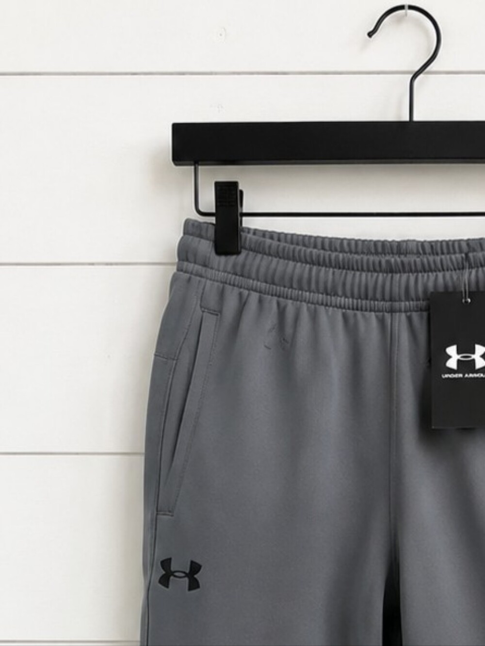 Under Armour Fleece Gray Athletic Joggers Sz Youth Large NWT